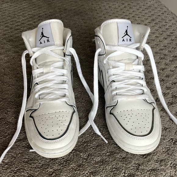 Jordan Shoes - White Lightning Women’s Air Jordan 1 Mid!